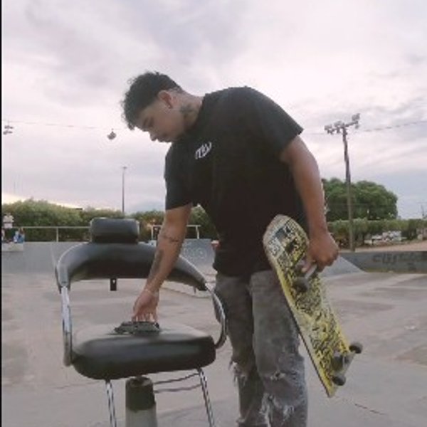 Skate e navalha